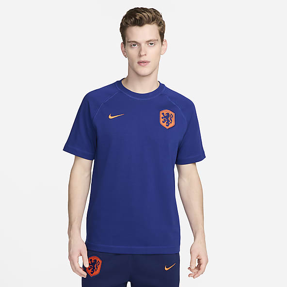 Nike t shirt black friday online